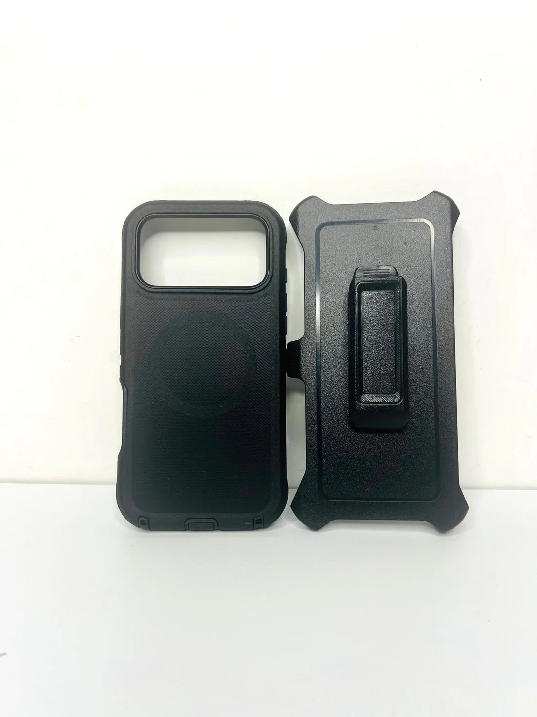 iPhone 17 pro Max Adventure Magsafe Triple Layer Belt Clip Rugged Case